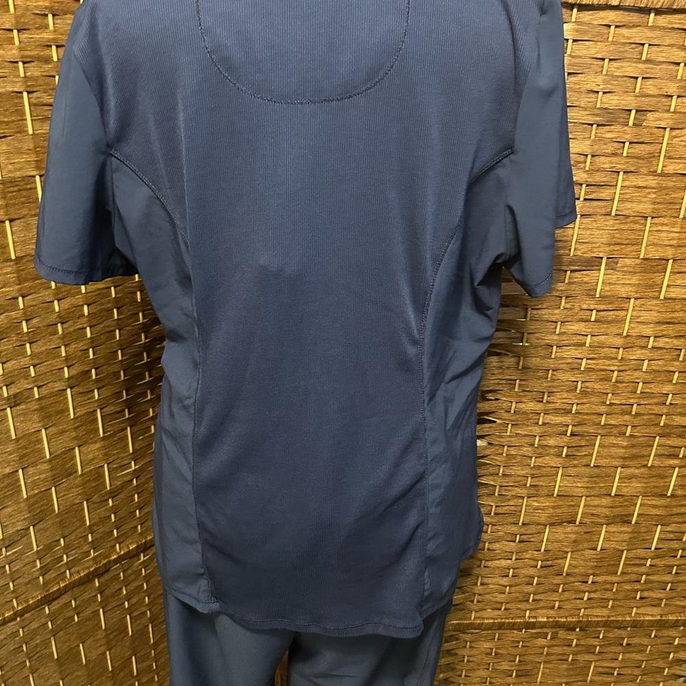Infinity scrub set - Picture 3 of 7